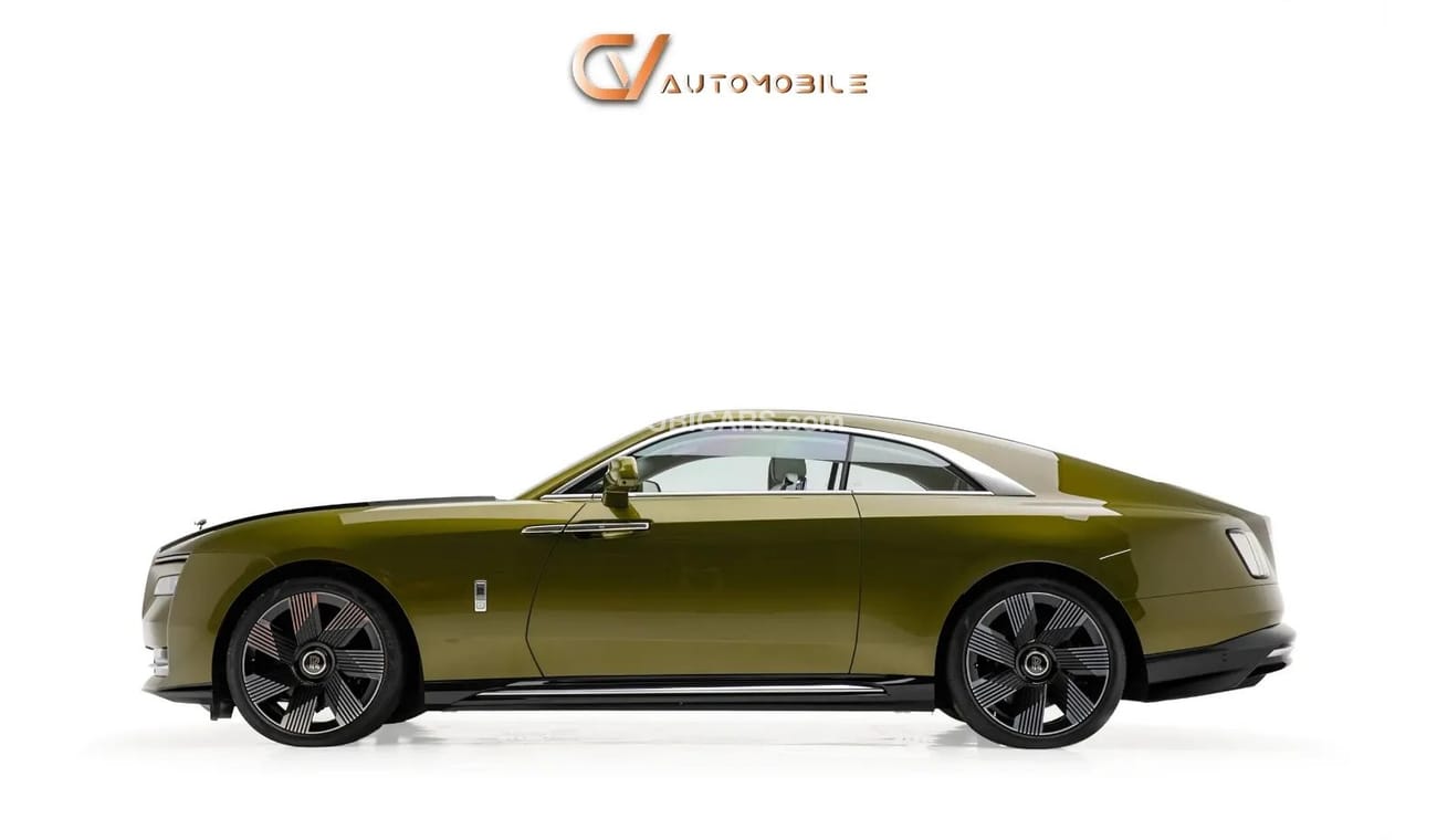 Rolls-Royce Spectre GCC Spec - With Warranty and Service Contract