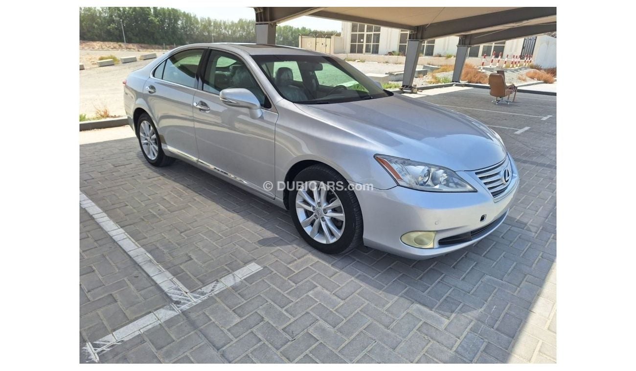 لكزس ES 350 Lexus Es 350 full option USA good condition no accident