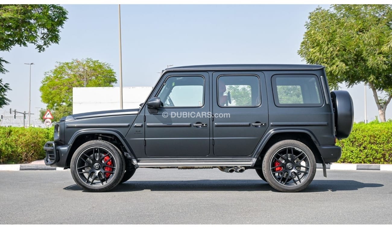 Mercedes-Benz G 63 AMG AMG Mercedes G63 Double Night Package - Designo Nachtschwarz Magno Color - Carbon Fiber - Rear S