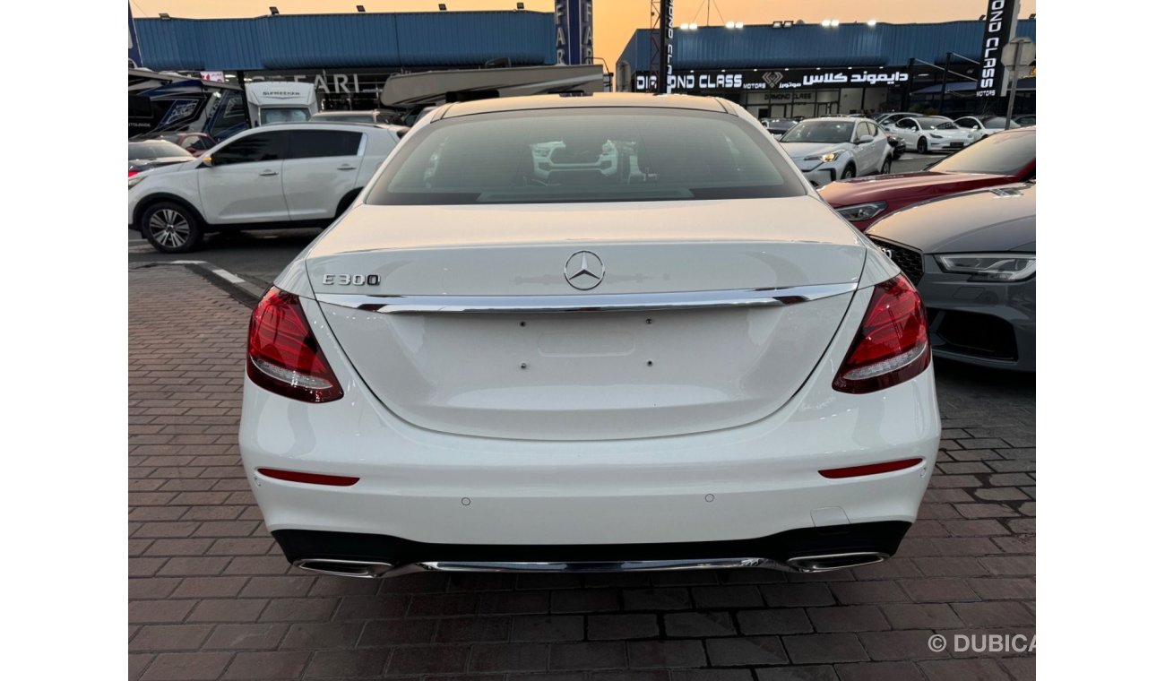 مرسيدس بنز E300 AMG