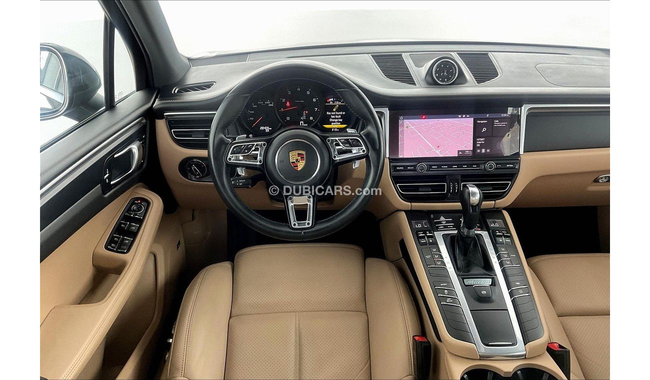 Porsche Macan Standard+