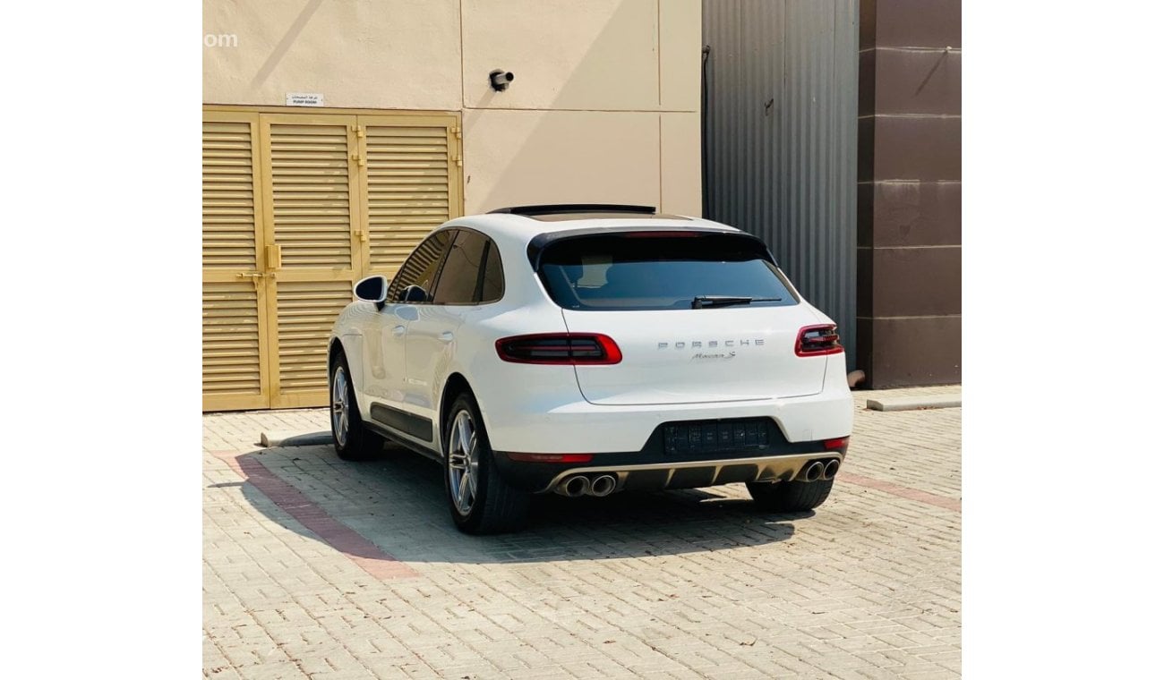 Porsche Macan Macan S Good condition car GCC specs