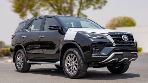 تويوتا فورتونر Toyota Fortuner 4.0 2023 black