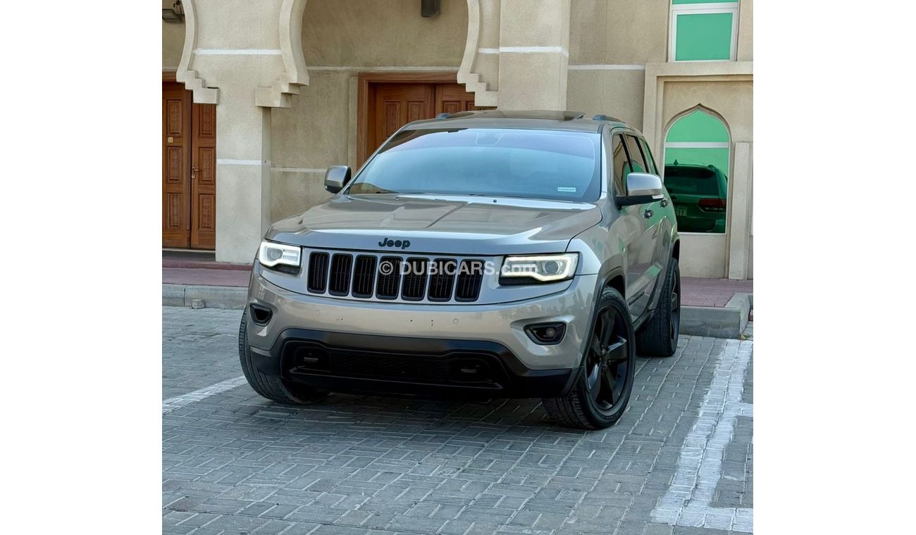 Jeep Grand Cherokee بحالة ممتازة