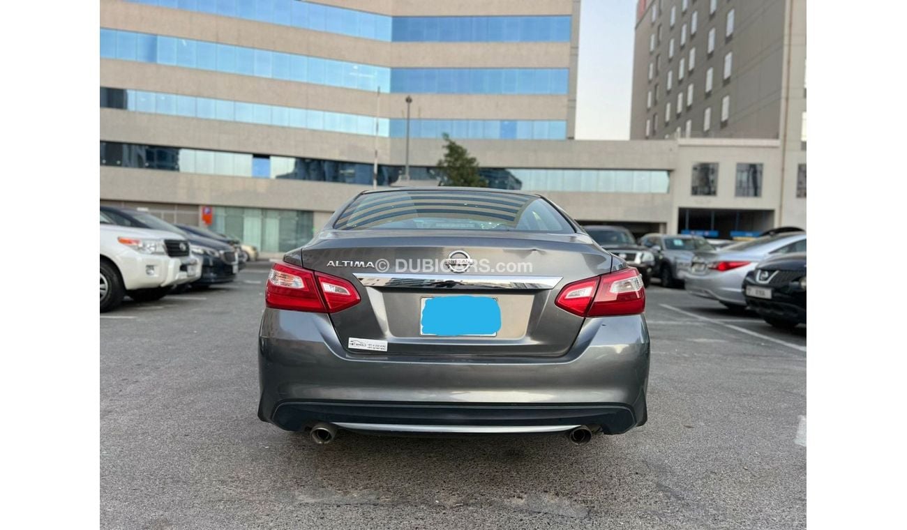 نيسان ألتيما S 2.5L