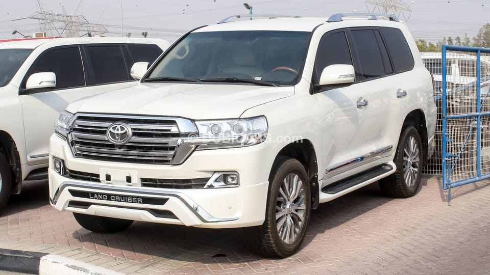 Used Toyota Land Cruiser Car For export only 2011 for sale in Dubai ...