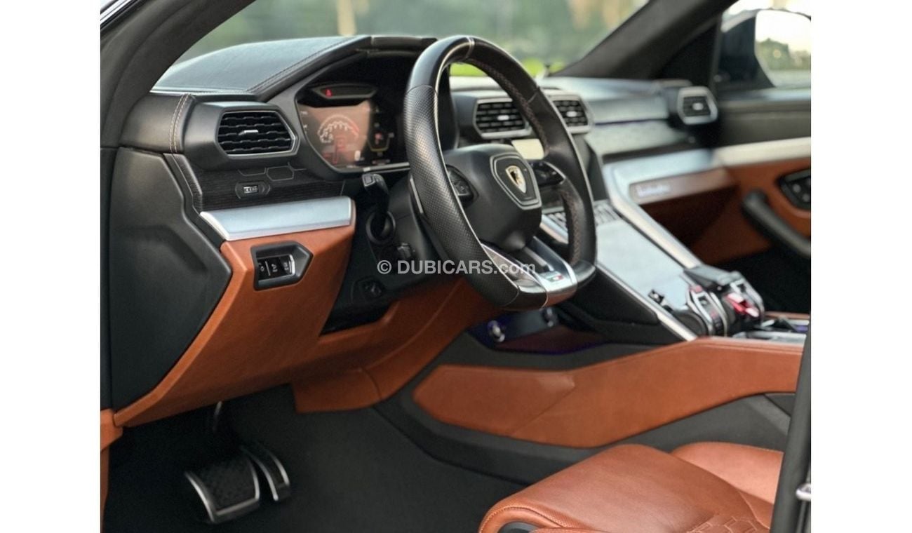 Lamborghini Urus Std LAMBORGHINI URUS 2019 V8