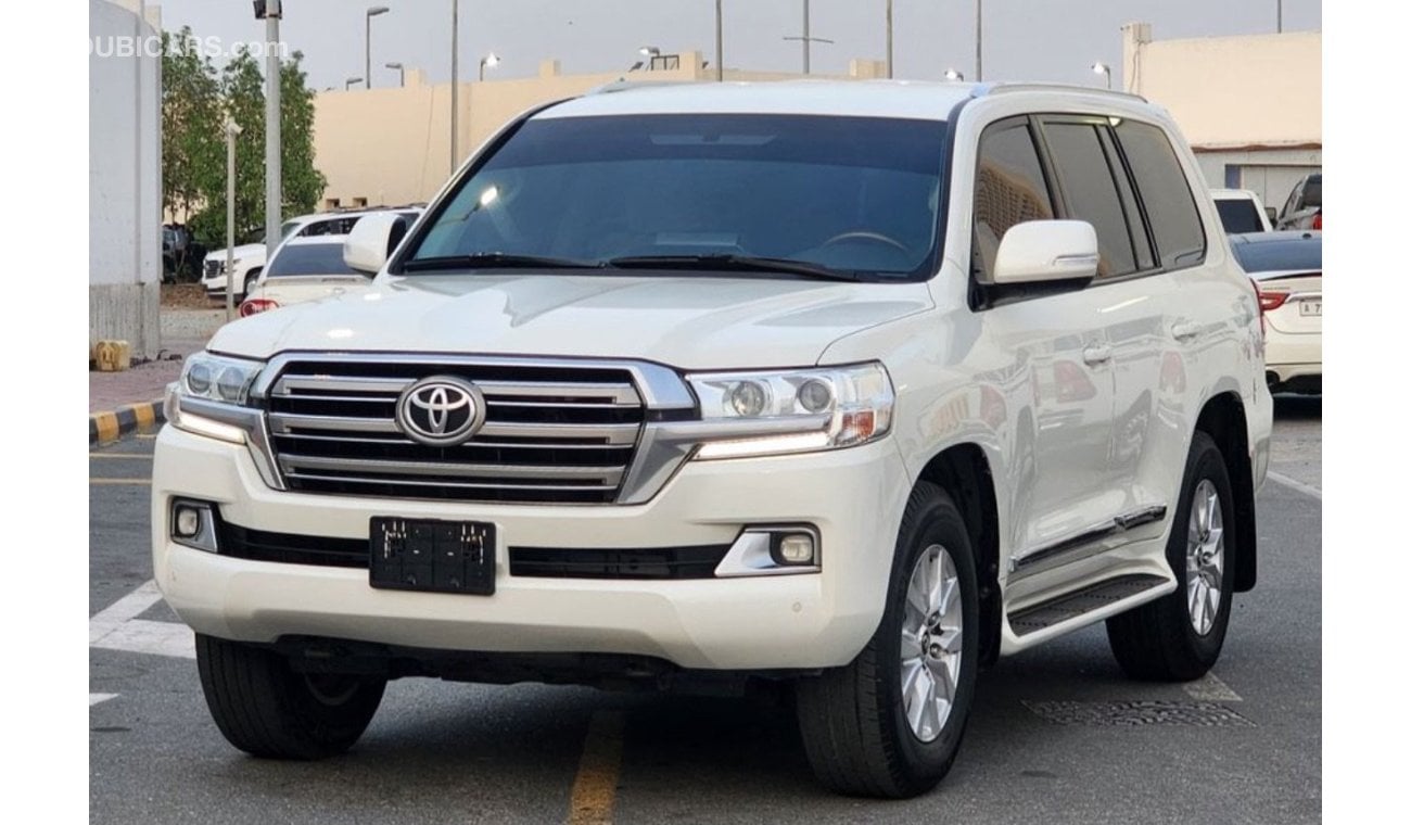 Toyota Land Cruiser GXR TOYOTA LANDCURISER 2018 GX-R V8 PETROL RIGHT HAND DRIVE