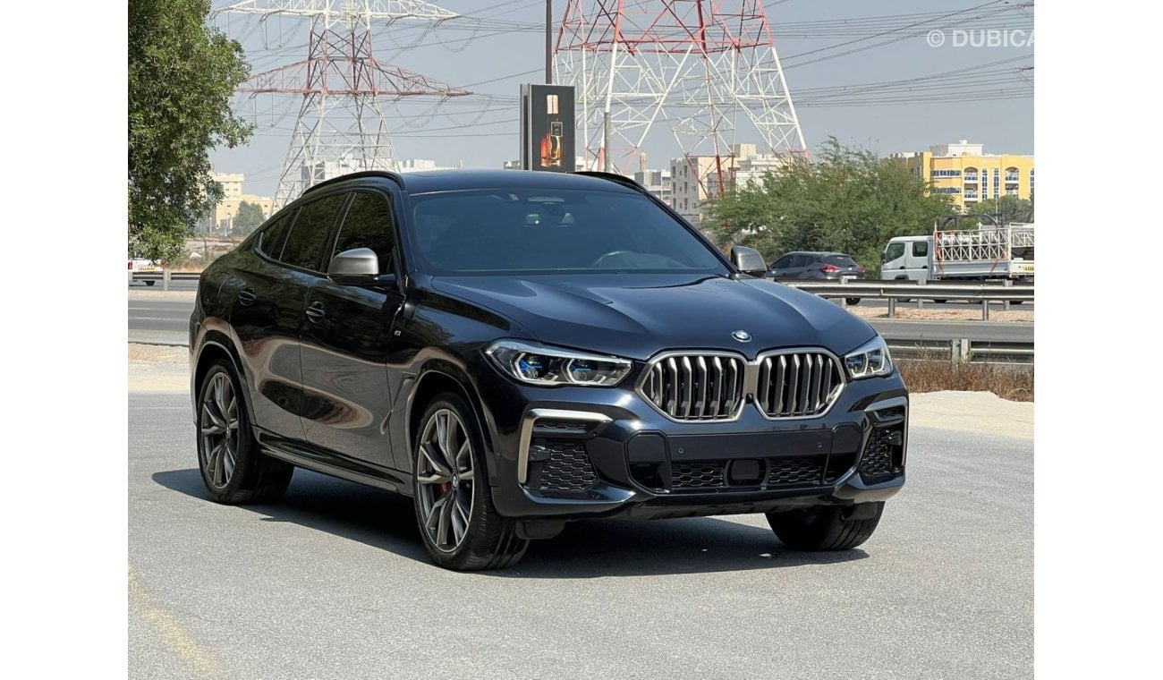 بي أم دبليو X6 M50i