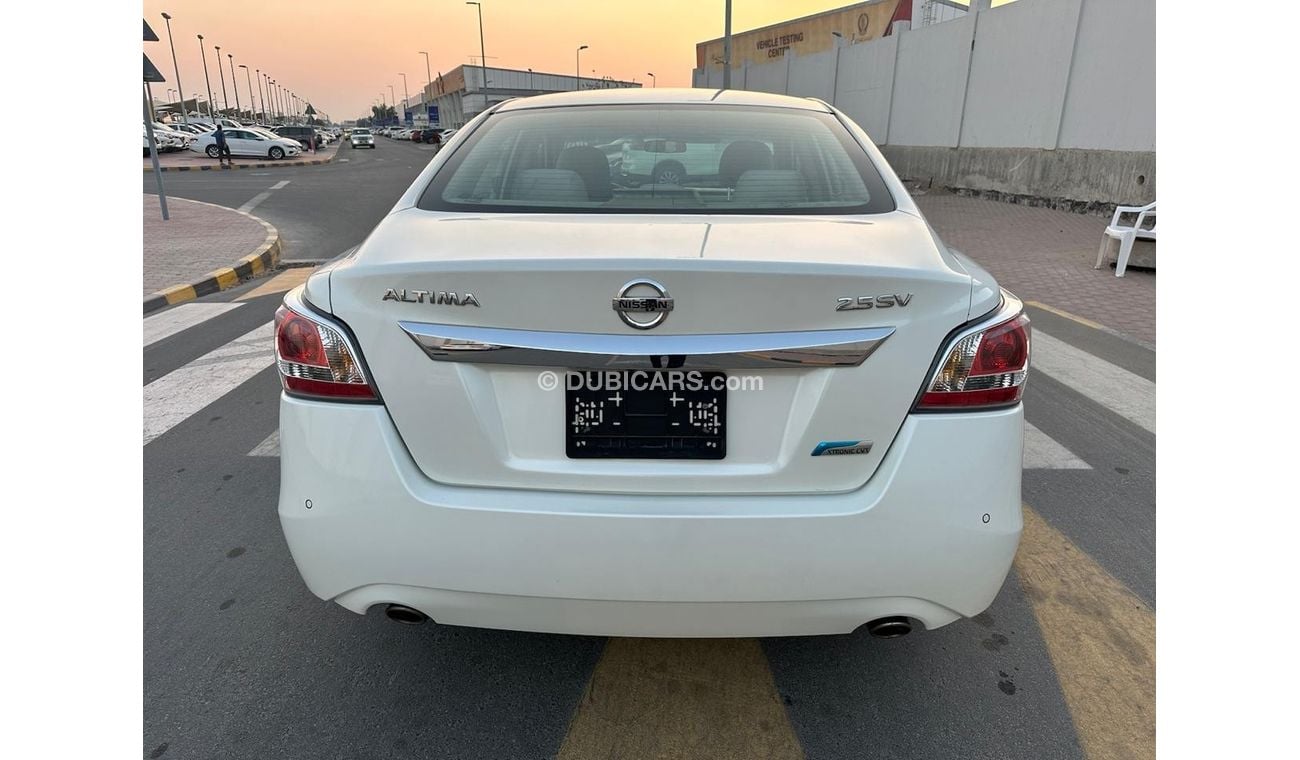 Nissan Altima