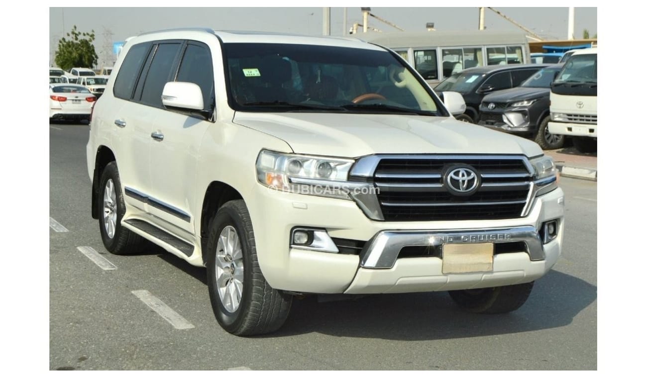 Toyota Land Cruiser GXR Full option Diesel engine