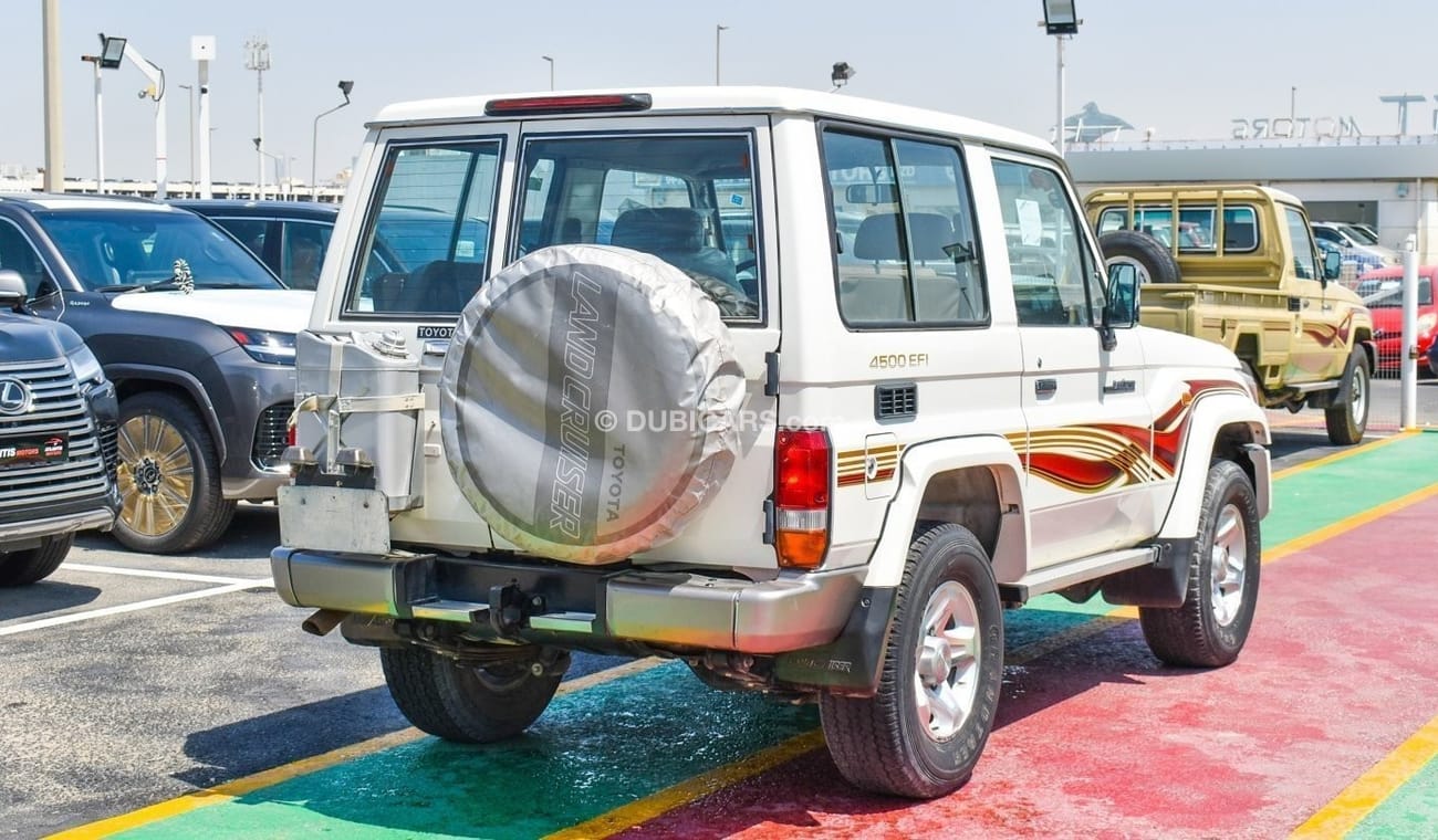 Toyota Land Cruiser Hard Top V6