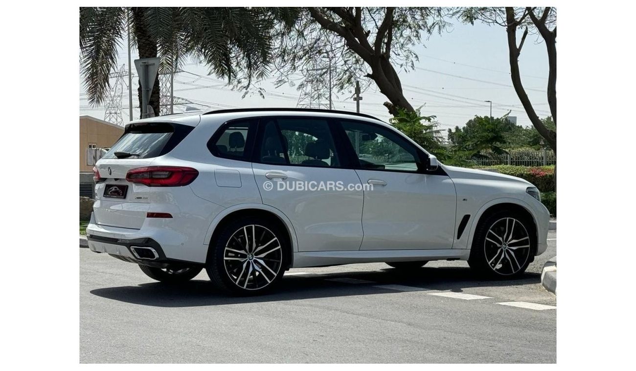 بي أم دبليو X5 M BMW X5 M KIT 2019 GCC V8 50i X Drive FULL SERVICE HISTORY