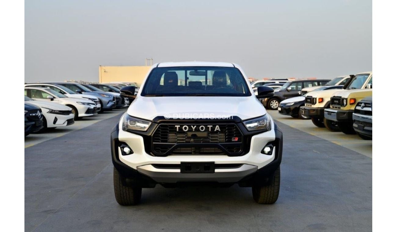 تويوتا هيلوكس GR Sport 2.8L