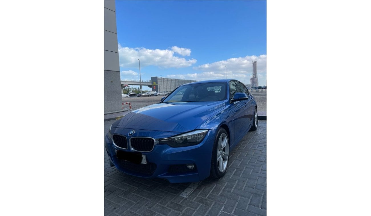 بي أم دبليو 330i