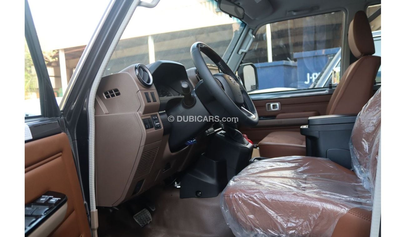 Toyota Land Cruiser Pick Up 2024 LAND CRUISER GDJ 79 2.8 DIESEL 4X4 FULL OPTION  **التصدير فقط خارج الخليج** **EXPORT ONLY