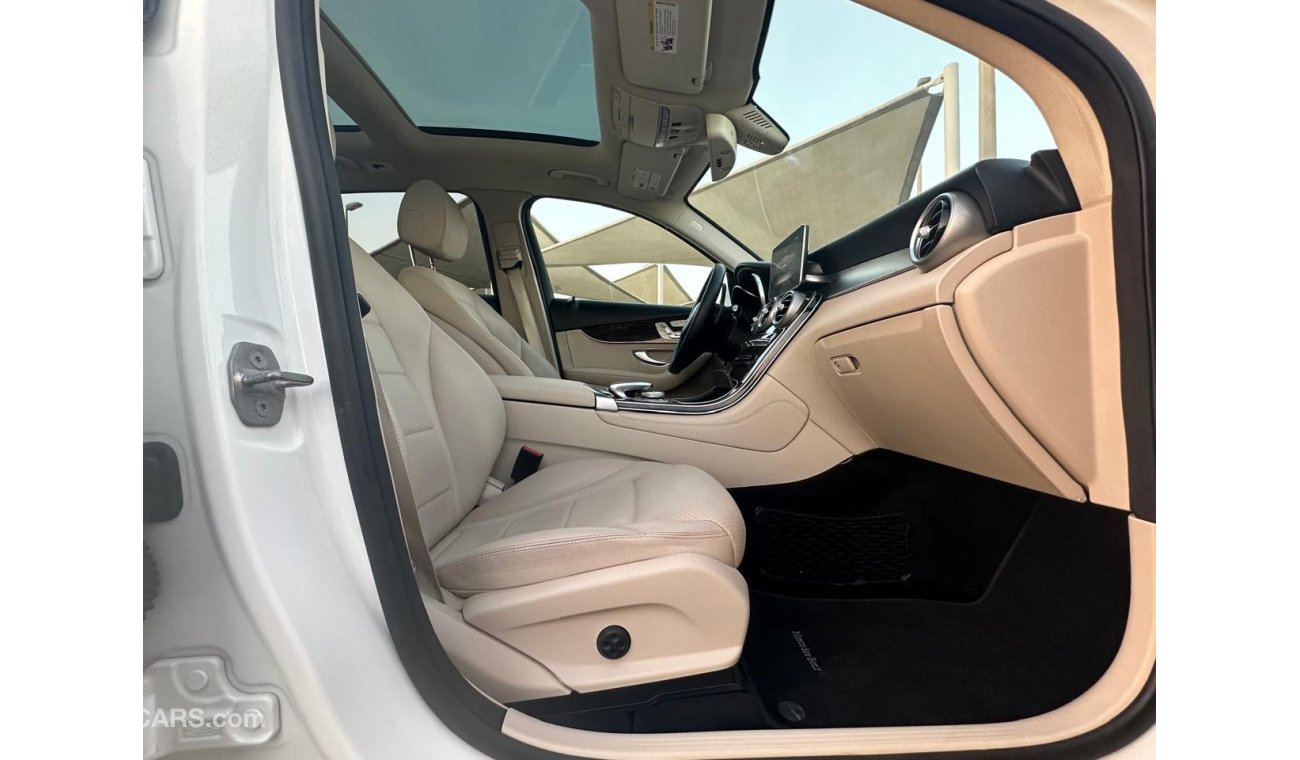 مرسيدس بنز GLC 300 35 Mercedes GLC 300 KIT AMG_American_2018_Excellent Condition _Full option