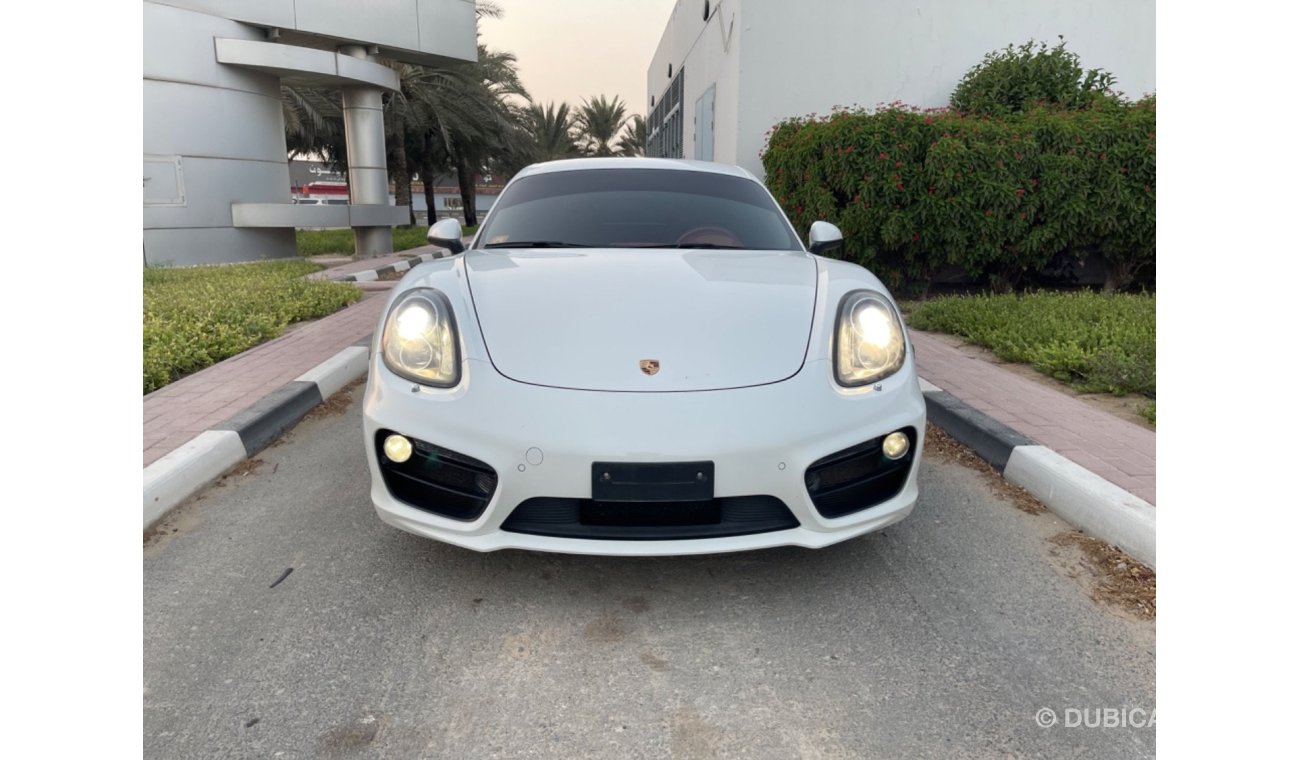 Porsche Cayman S GCC