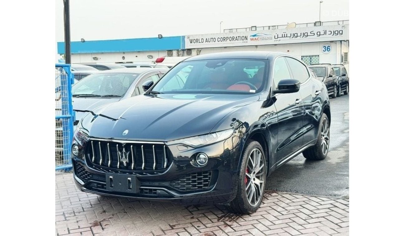 Maserati Levante Std MASERATI LEVANTE 2017 BLACK FRESH JAPAN IMPORT WITH LOW MILLAGE