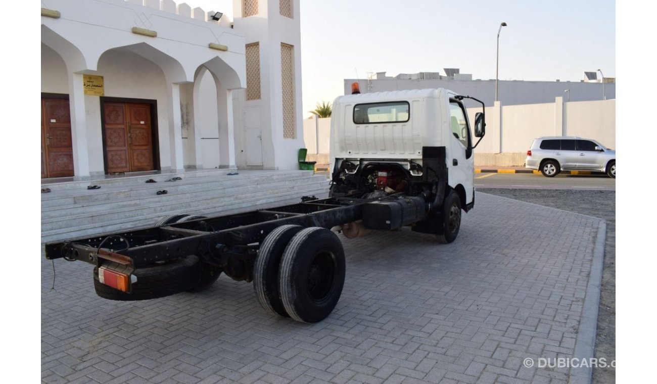 Hino 300 Hino 714 Cab chassis, model:2016. Only done 53000 km