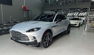 Aston Martin DBX 707 edition