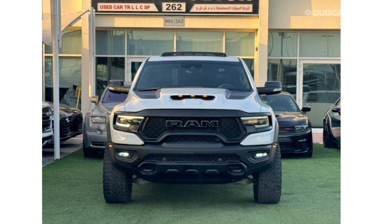 RAM 1500 TRX 6.2 L SUPERCHARGED FULL OPTION IMPORT CANADA