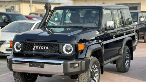 Toyota Land Cruiser Pick Up TOYOTA LAND CRUISER (70 SERIES) (GRJ76) 4.0L SUV 4WD