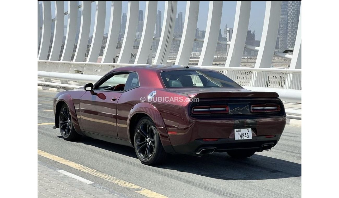 دودج تشالينجر R/T 5.7L (370 HP)