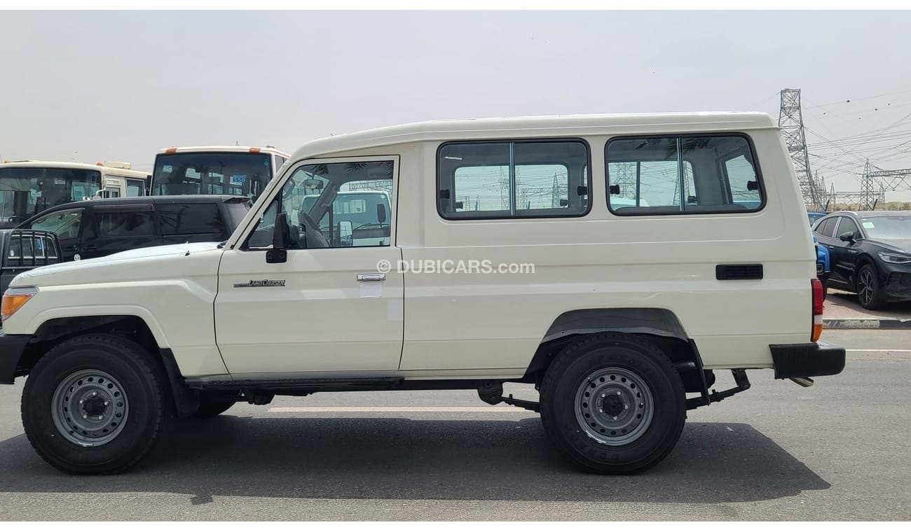 تويوتا لاند كروزر هارد توب TOYOTA LAND CRUISER LC78 HARDTOP 4.2L DIESEL V6 MY 2023 WHITE