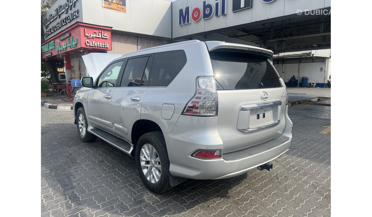 Lexus GX460