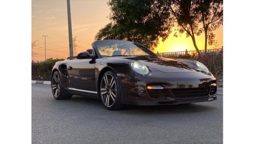 Porsche 911 GCC SPEC NEAT AND CLEAN