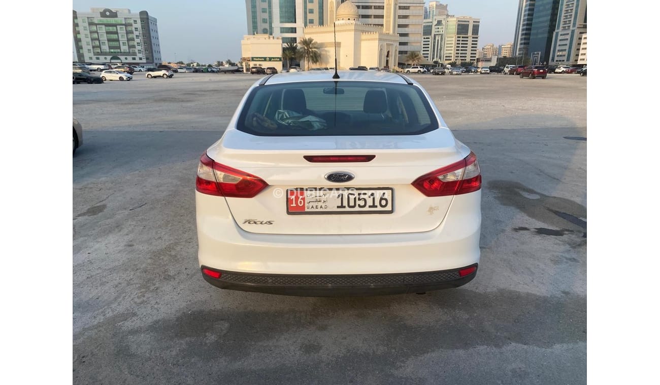 Ford Focus Ambiente 1.6L Hatchback