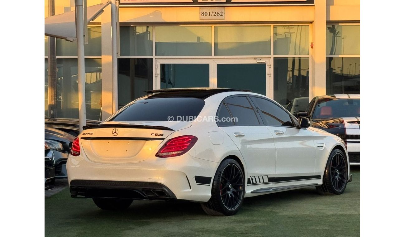 مرسيدس بنز C 63 AMG Std 4.0L Sedan