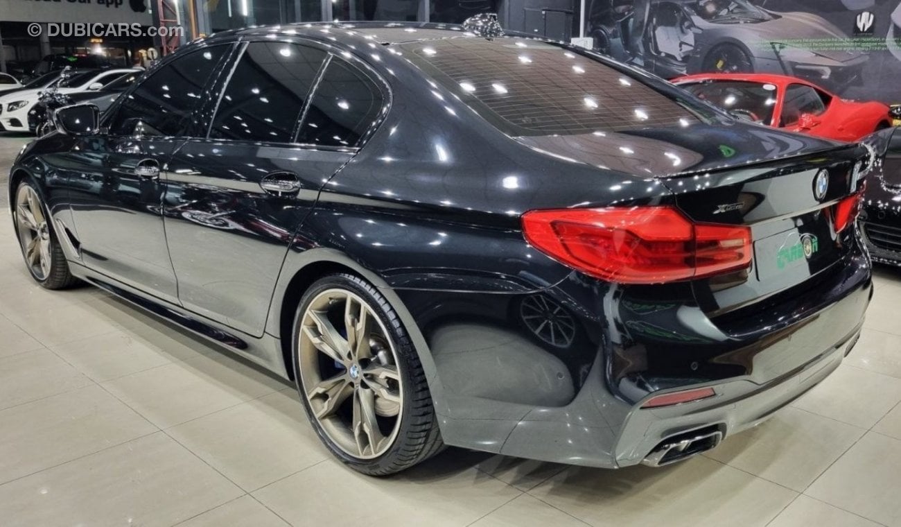 بي أم دبليو M550 SUMMER PROMOTION BMW M550I 2018 GCC IN IMMACULATE CONDITION STILL UNDER SERVICE CONTRACT FROM BMW