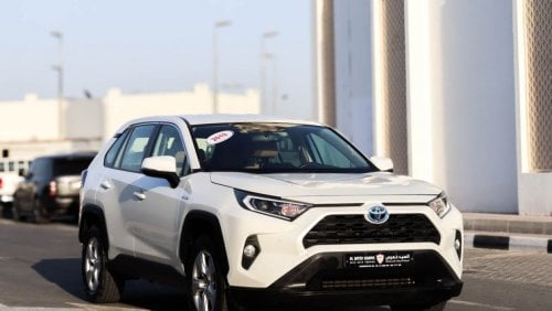 تويوتا راف ٤ سيارة تويوتا RAV4 XLE (AX50) موديل 2019، سيارة دفع رباعي بخمسة أبواب، محرك هجين سعة 2.5 لتر، ناقل حر