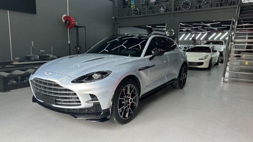 Aston Martin DBX 707 edition