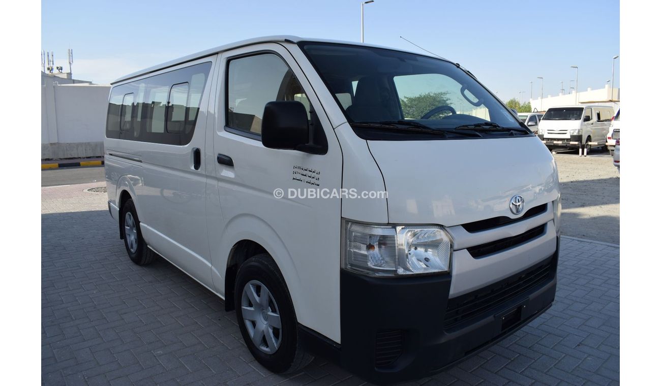 Toyota Hiace GL - Standard Roof Toyota Hiace 13 seater bus, model:2015. Excellent condition