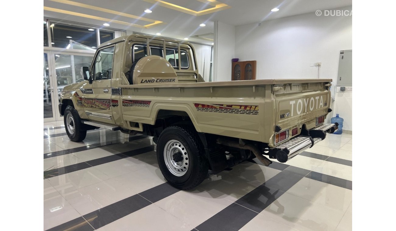 Toyota Land Cruiser Pick Up PICKUP 70th LX1