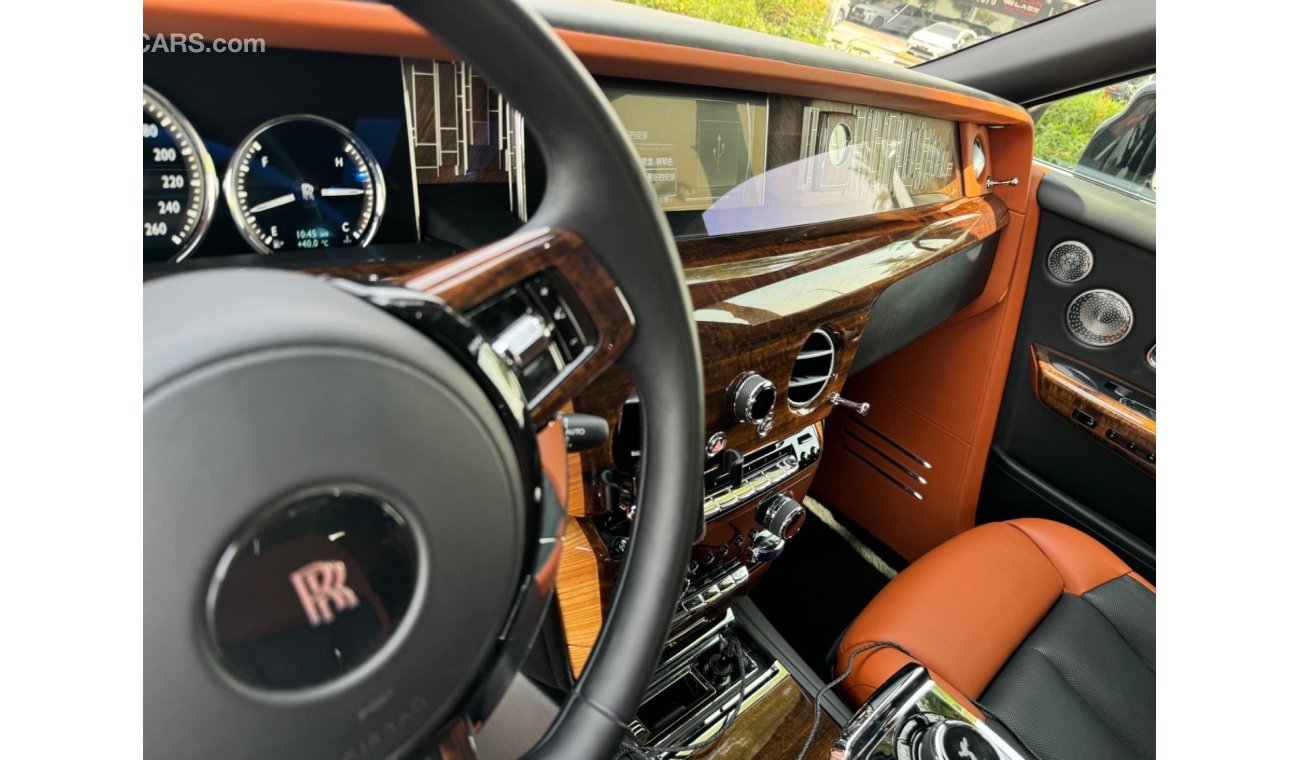 Rolls-Royce Phantom Std