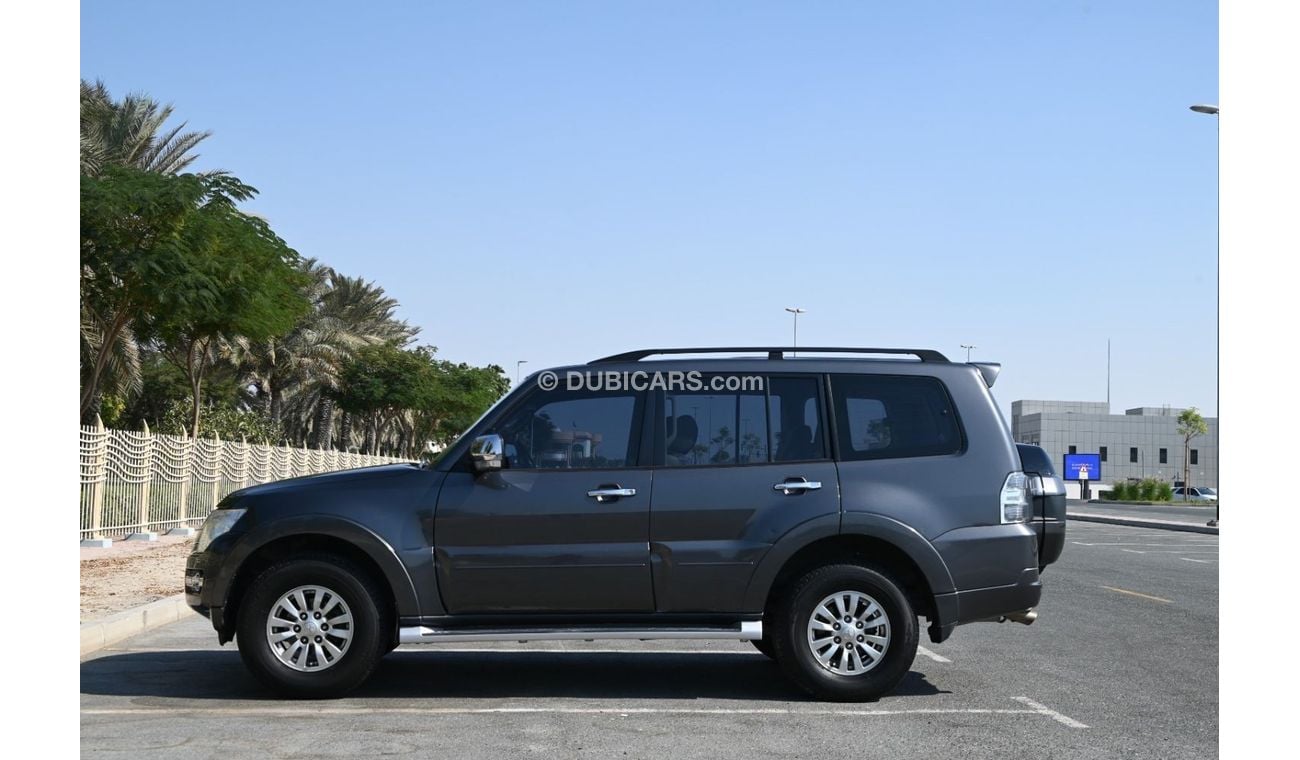 Mitsubishi Pajero GLS 3.5L (186 HP) (7 Seater) 0% DP - FSH - ORIGNAL PAINT - MITSUBISHI PAJERO GLS 4WD 2015 - FIRST OW