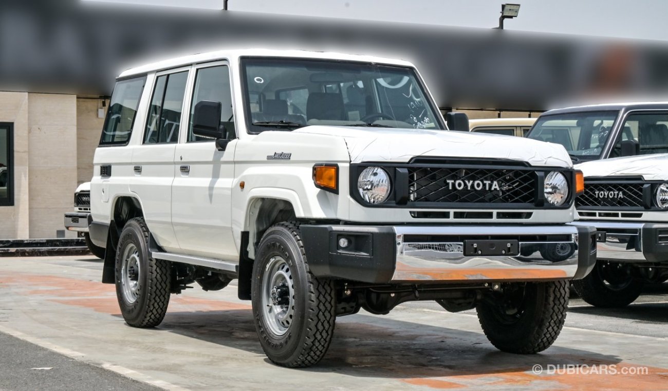 Toyota Land Cruiser LX V6