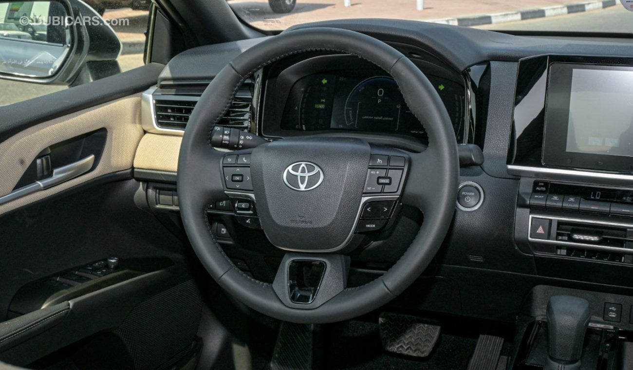 تويوتا كامري Toyota Camry E Plus 2.5L Hybrid, Sunroof - 2025 (Export)