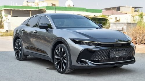 تويوتا كراون Hybrid AWD