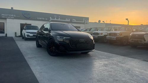 Audi Q8 S Line Sport package