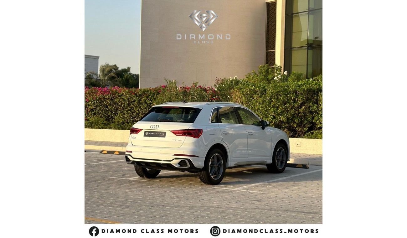 Audi Q3 Audi Q3 TFSI 35 S Line  A Dynamic ‐ Panoramic Brand New