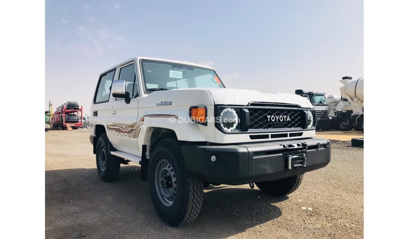 Toyota Land Cruiser Hard Top LC71 HT 2.8L DSL 3 DOOR