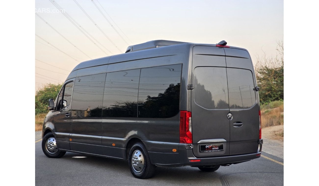 مرسيدس بنز سبرينتر MERCEDES SPRINTER VIP DIESEL 2020 ORGINAL PAINT // 2KEYS // 1/1 EDITION // PERFECT CONDITION