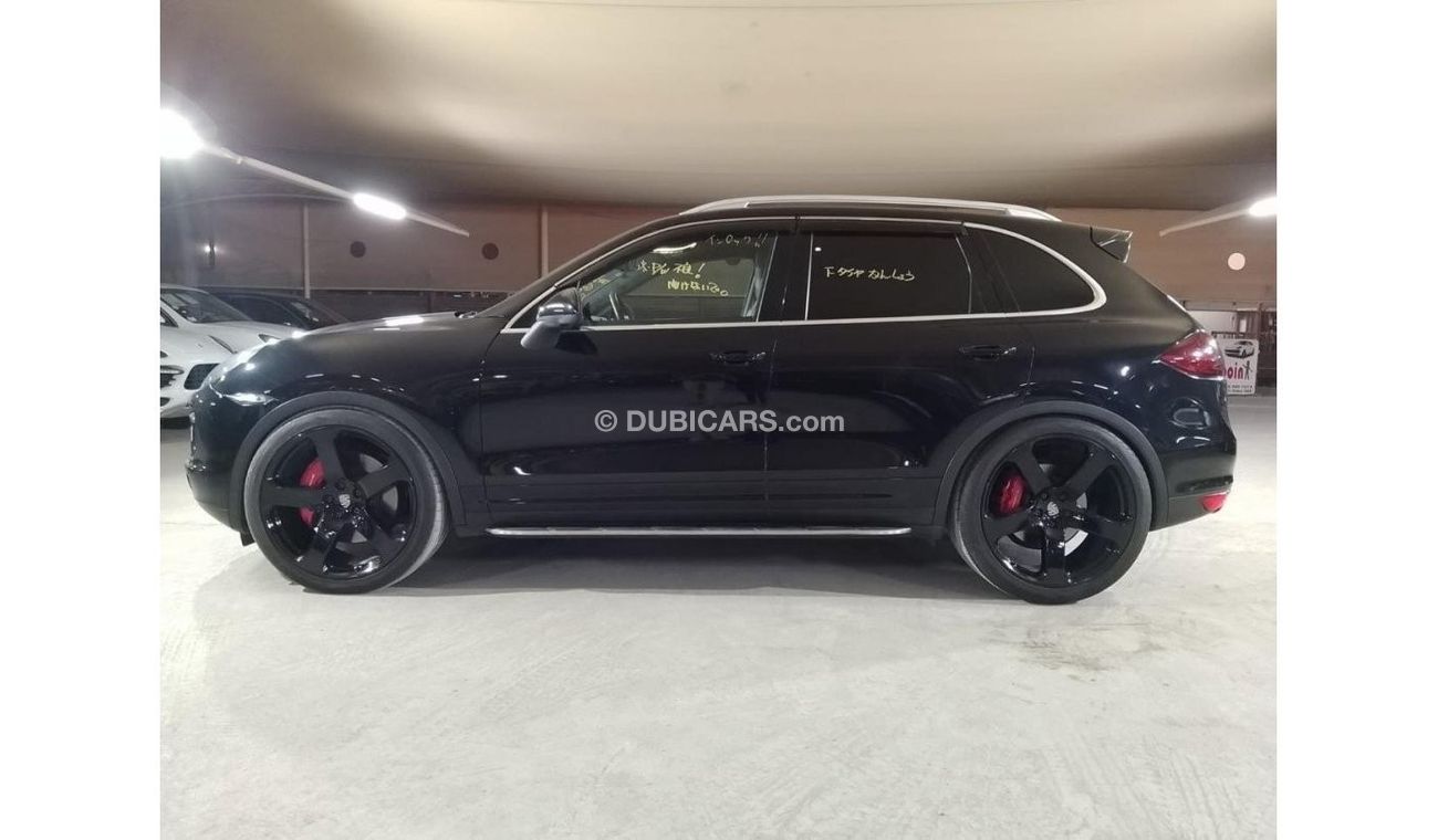 Porsche Cayenne PORSCHE CAYENNE TURBO 4.8L 2011, 23 INCH ALLOY WHEELS, 18-WAY ADJUSTABLE SEATS AND MORE..