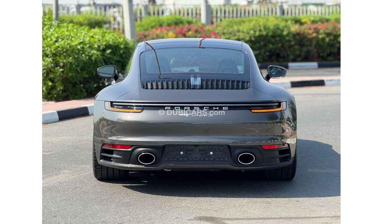 Porsche 911 Carrera S 3.0L (444 HP) Coupe