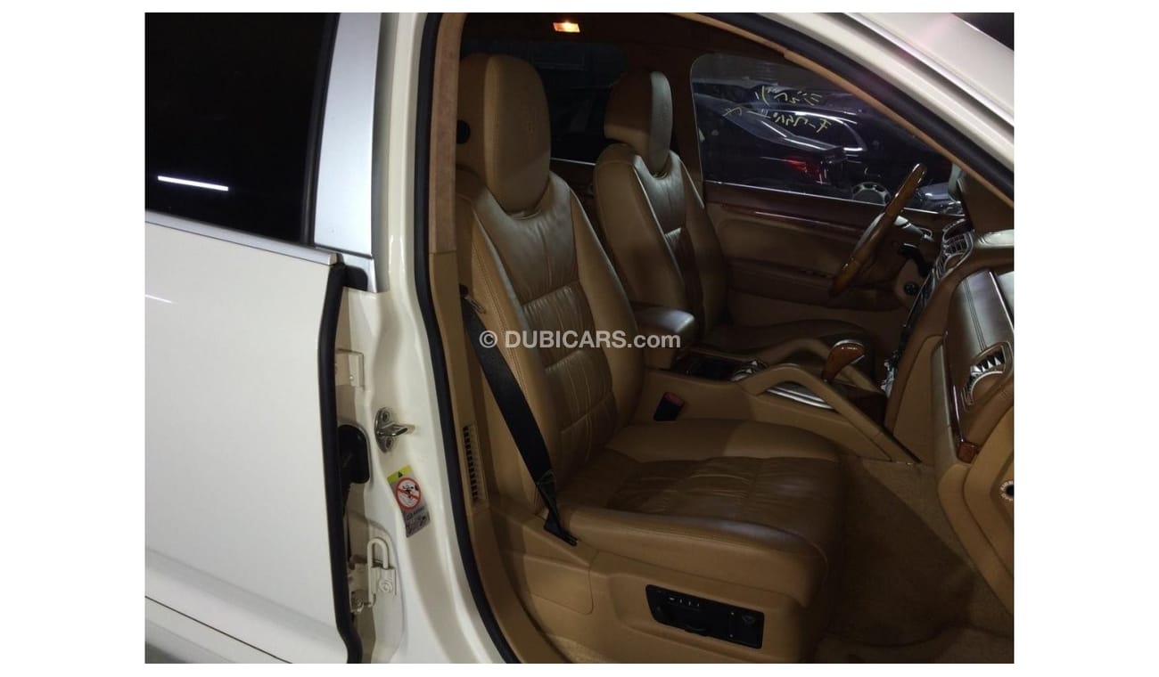 بورش كايان PORSCHE CAYENNE TURBO 4.8L 2008, TECHART KIT, WOOD INTERIOR PACKAGE AND MORE..